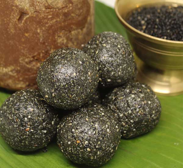 Black Til Laddu