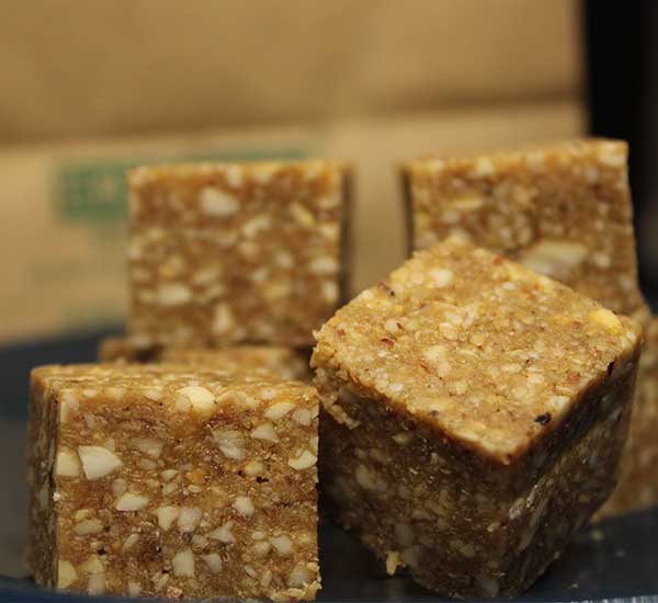 Jaggery Til Bite