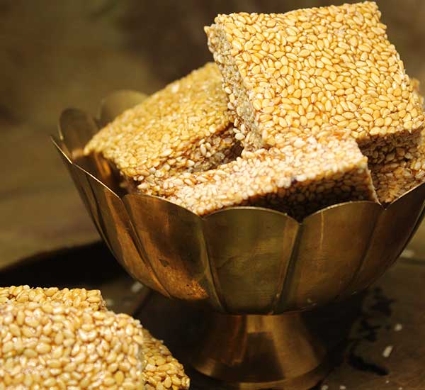 Jaggery Til Chekki