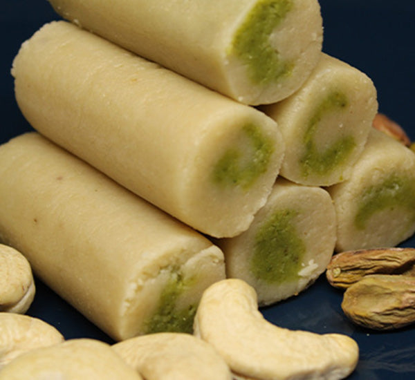 Kaaju Pista Roll